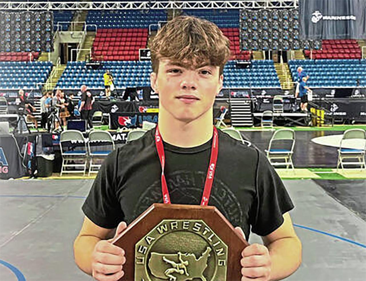 Norwin High freshman Landon Sidun is the 2023-24 SBLive Sports 113-pound National Wrestling Champion.